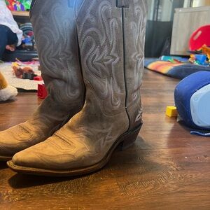 Justin Boots- women’s western boot